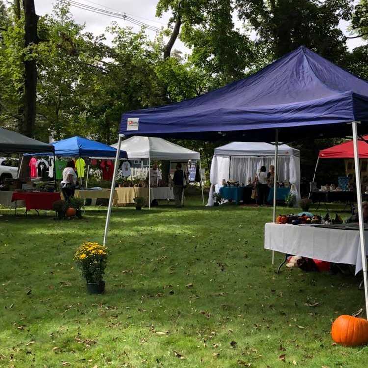 Photo of Early Holiday Outdoor Craft Fair — Fayerweather 2026 event